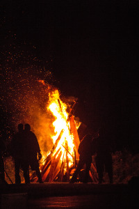 “…the fire was not the purpose of the party; it was the catalyst for connection.” Image credit: @twocrowsfarm